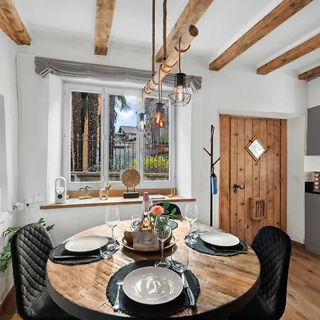 Casa Oliva - Boutique Townhouse In - Happy Apartment *