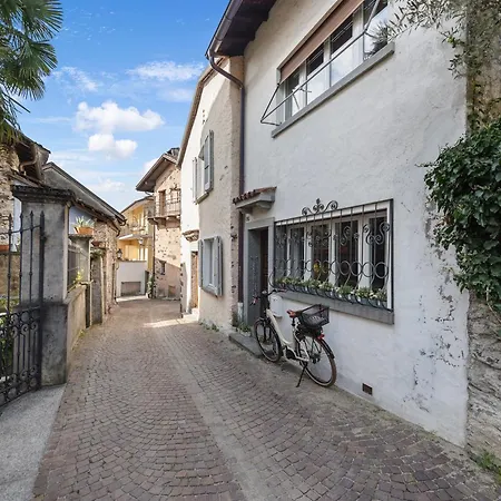 Apartman Casa Oliva - Boutique Townhouse - - Happy