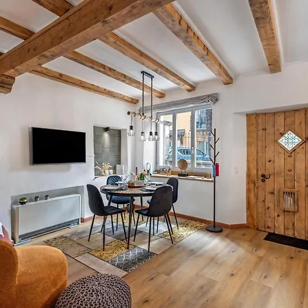 Casa Oliva - Boutique Townhouse In - Happy *