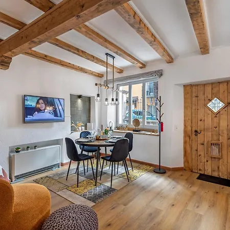 Apartamento Casa Oliva - Boutique Townhouse - - Happy