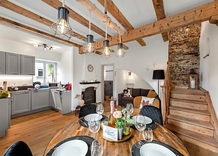 Apartamento Casa Oliva - Boutique Townhouse - - Happy *